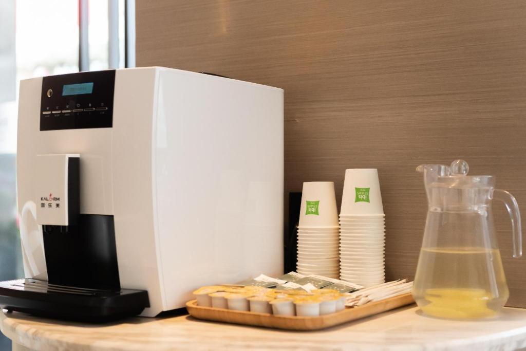 Ibis Styles Quanzhou Quanxiu Road Hotel Bagian luar foto