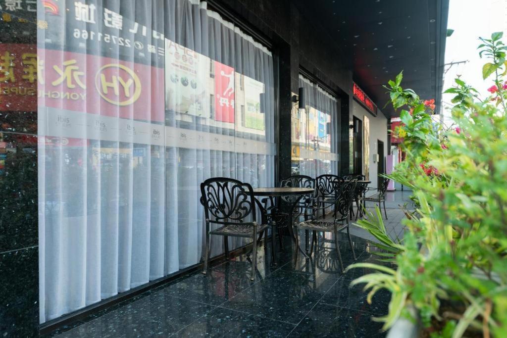 Ibis Styles Quanzhou Quanxiu Road Hotel Bagian luar foto